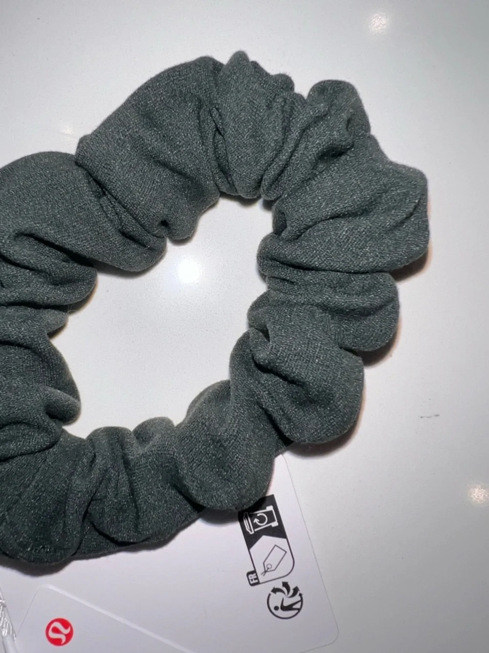 NWT Lululemon Uplifting Scrunchie – Black | NWT Hair Tie
